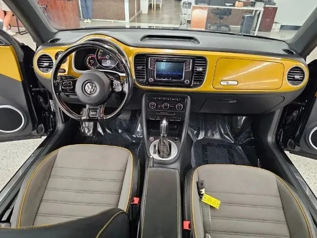 2016 Volkswagen A5 Beetle - Image 6 of 16