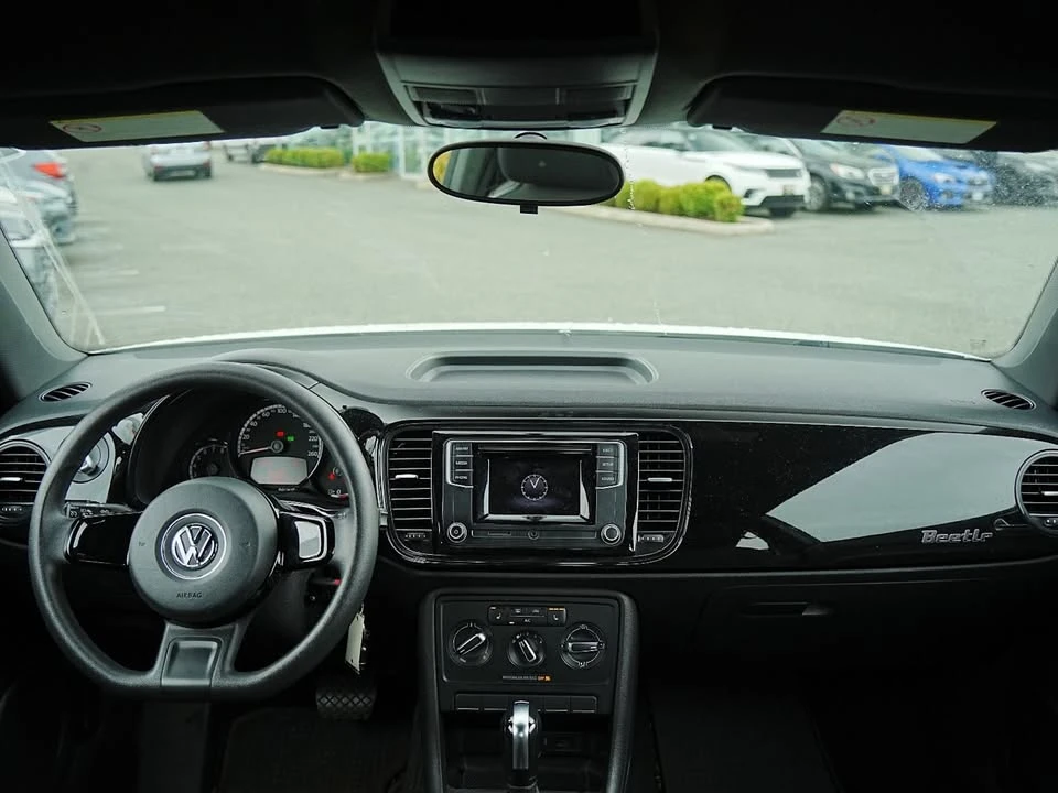 2016 Volkswagen A5 Beetle - Image 9 of 18