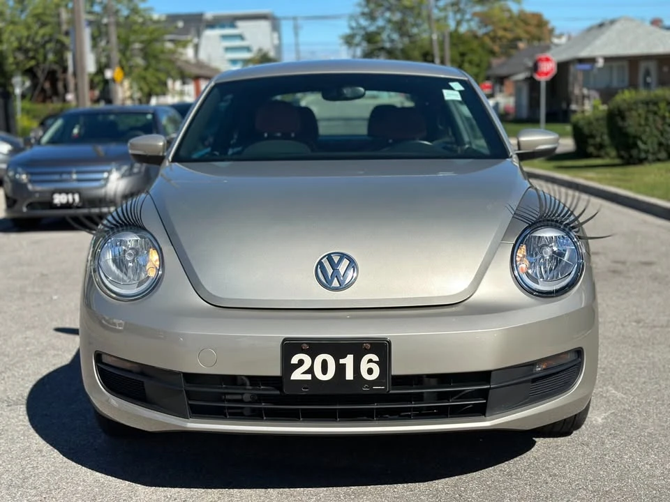 2016 Volkswagen A5 Beetle - Image 2 of 16