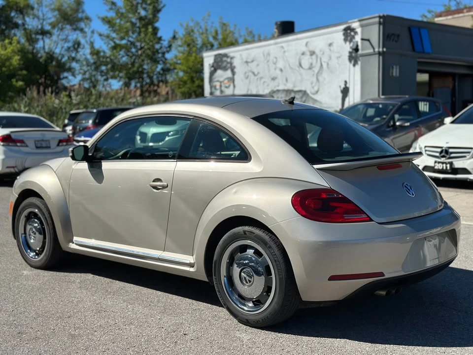 2016 Volkswagen A5 Beetle - Image 6 of 16