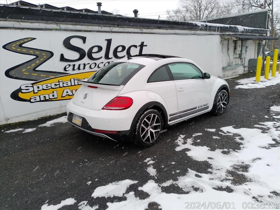 2016 Volkswagen A5 Beetle - Image 5 of 12
