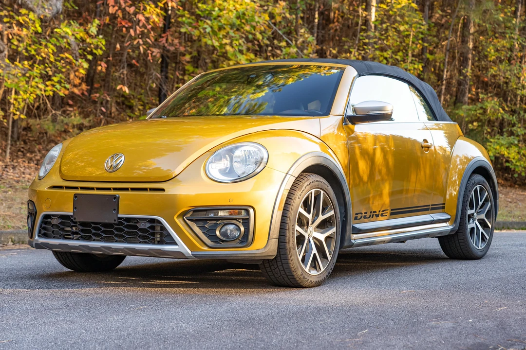 2016 Volkswagen A5 Beetle - Image 11 of 31
