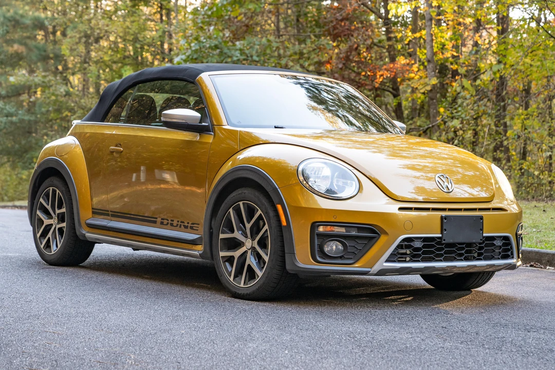 2016 Volkswagen A5 Beetle - Image 16 of 31