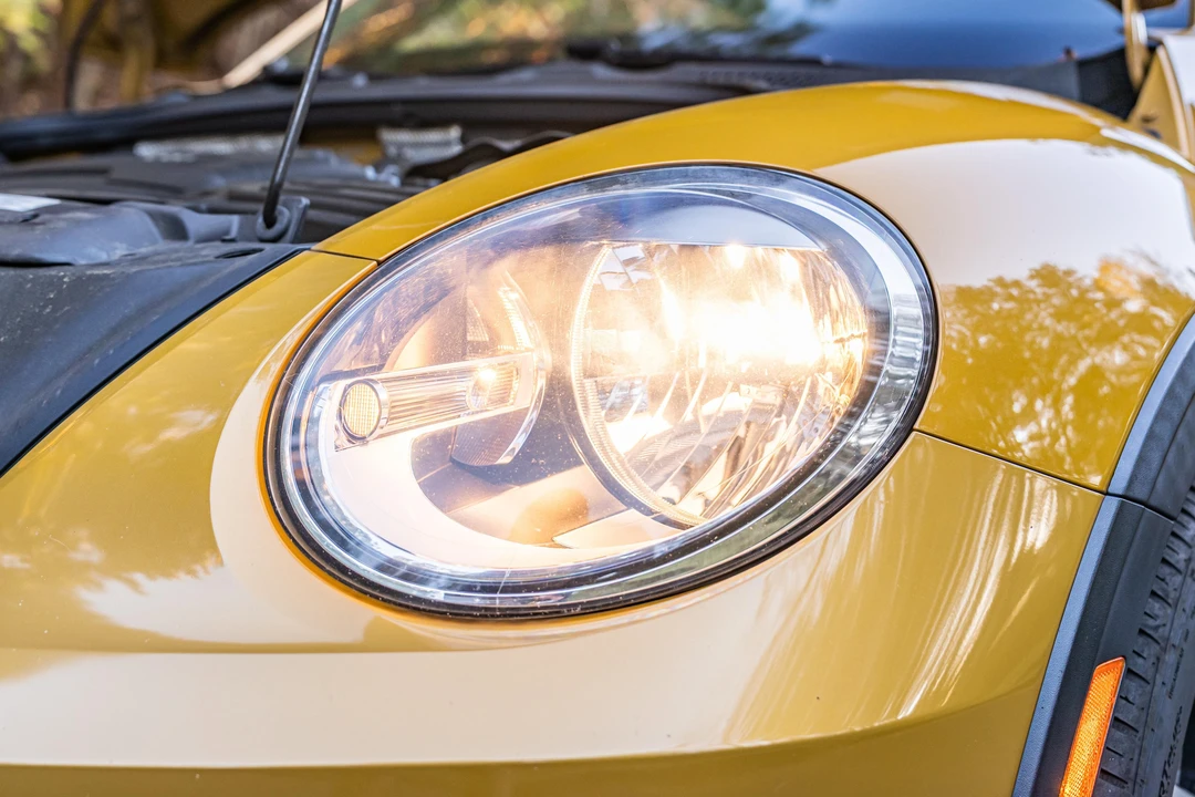 2016 Volkswagen A5 Beetle - Image 25 of 31