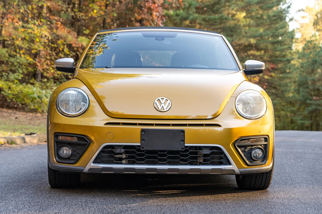2016 Volkswagen A5 Beetle - Image 10 of 31