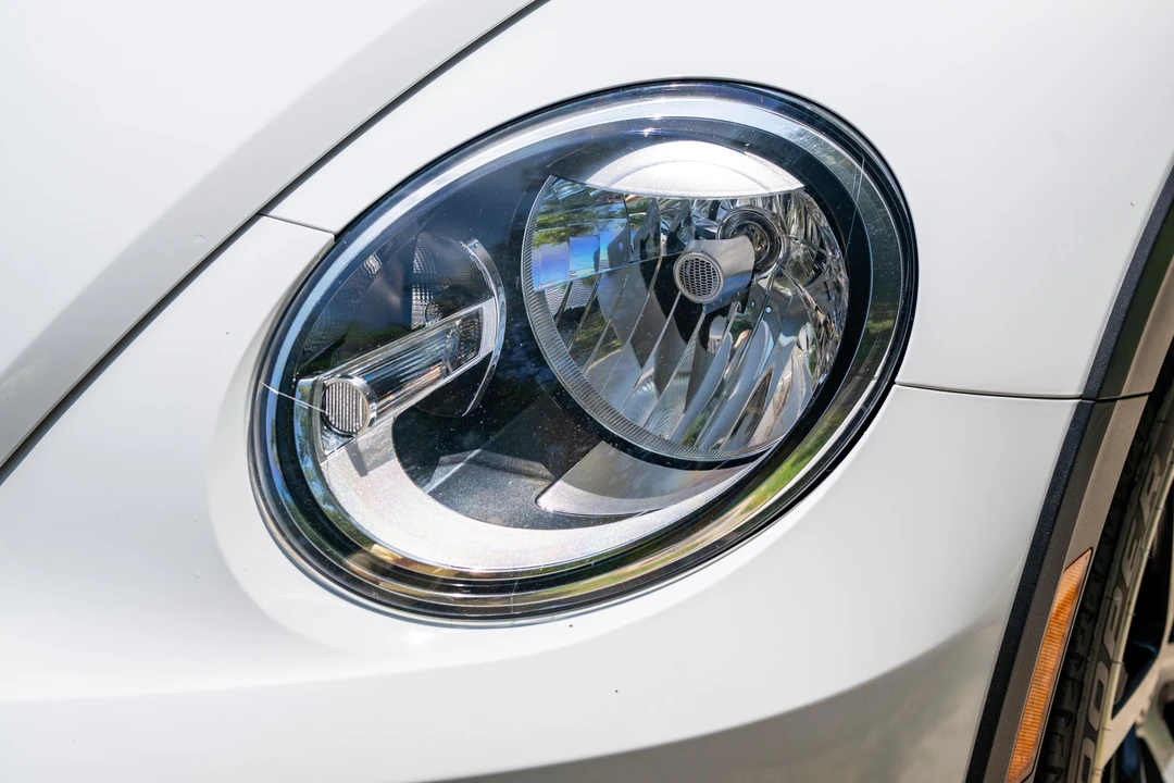 2016 Volkswagen A5 Beetle - Image 19 of 31
