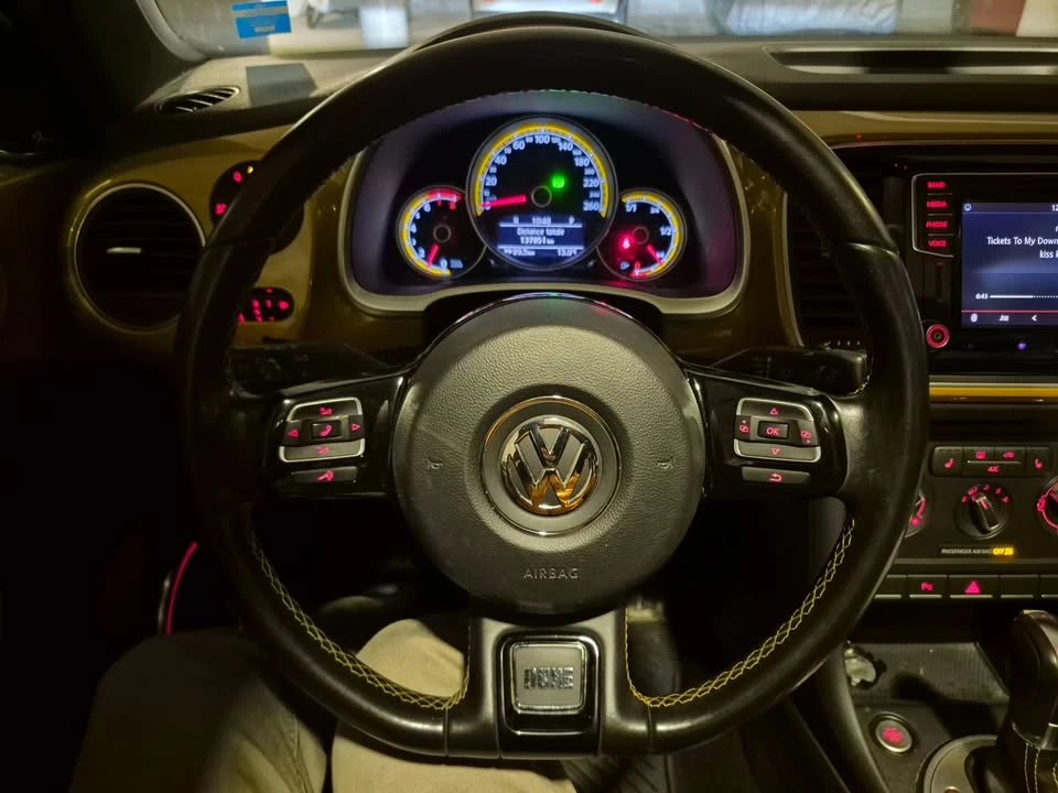 2016 Volkswagen A5 Beetle - Image 4 of 7