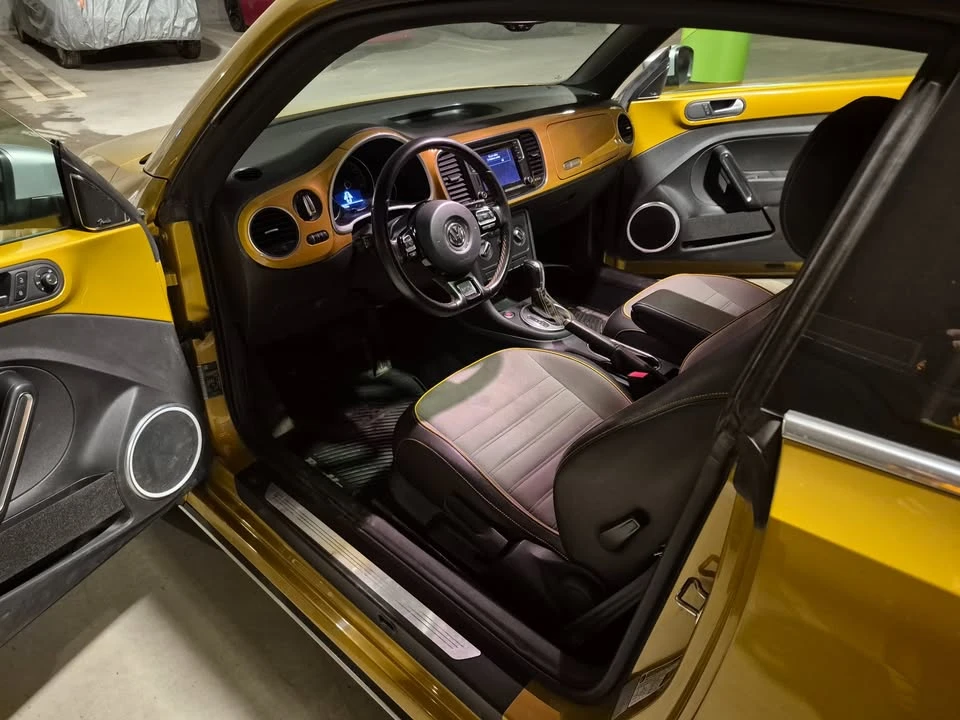 2016 Volkswagen A5 Beetle - Image 5 of 7