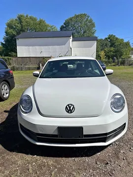 2016 Volkswagen Beetle Hatchback 2D