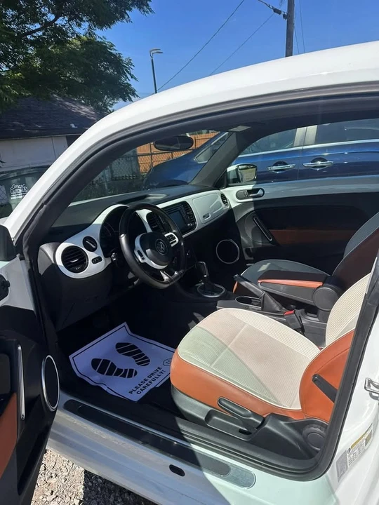 2016 Volkswagen A5 Beetle - Image 6 of 10