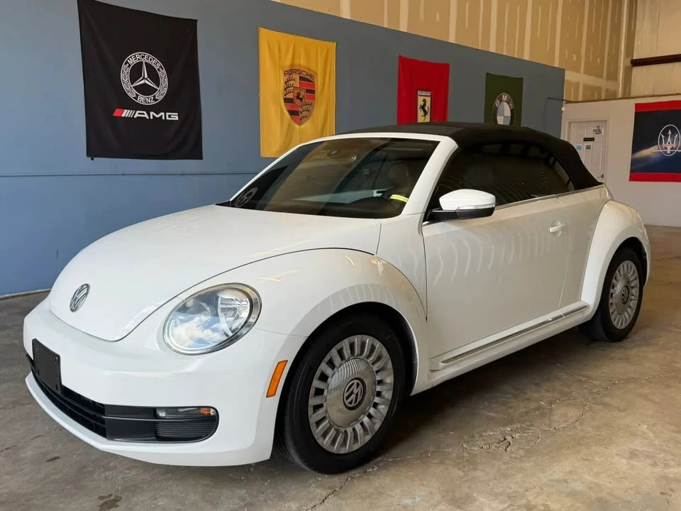 2016 Volkswagen A5 Beetle - Image 4 of 20