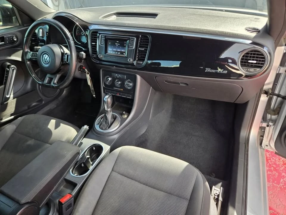 2016 Volkswagen A5 Beetle - Image 10 of 20