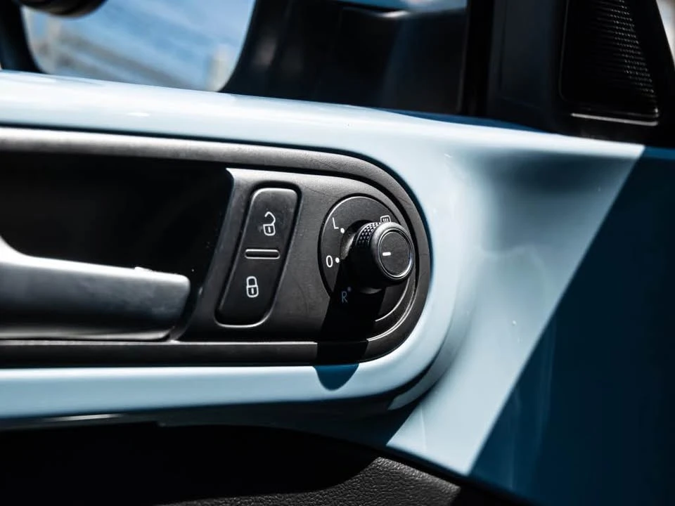 2016 Volkswagen A5 Beetle - Image 11 of 14