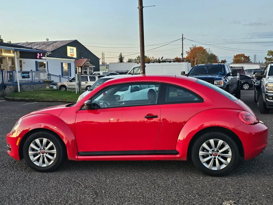 2016 Volkswagen A5 Beetle - Image 2 of 15