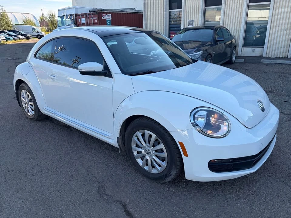2016 Volkswagen A5 Beetle - Image 3 of 10