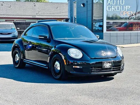 2016 Volkswagen Beetle SE