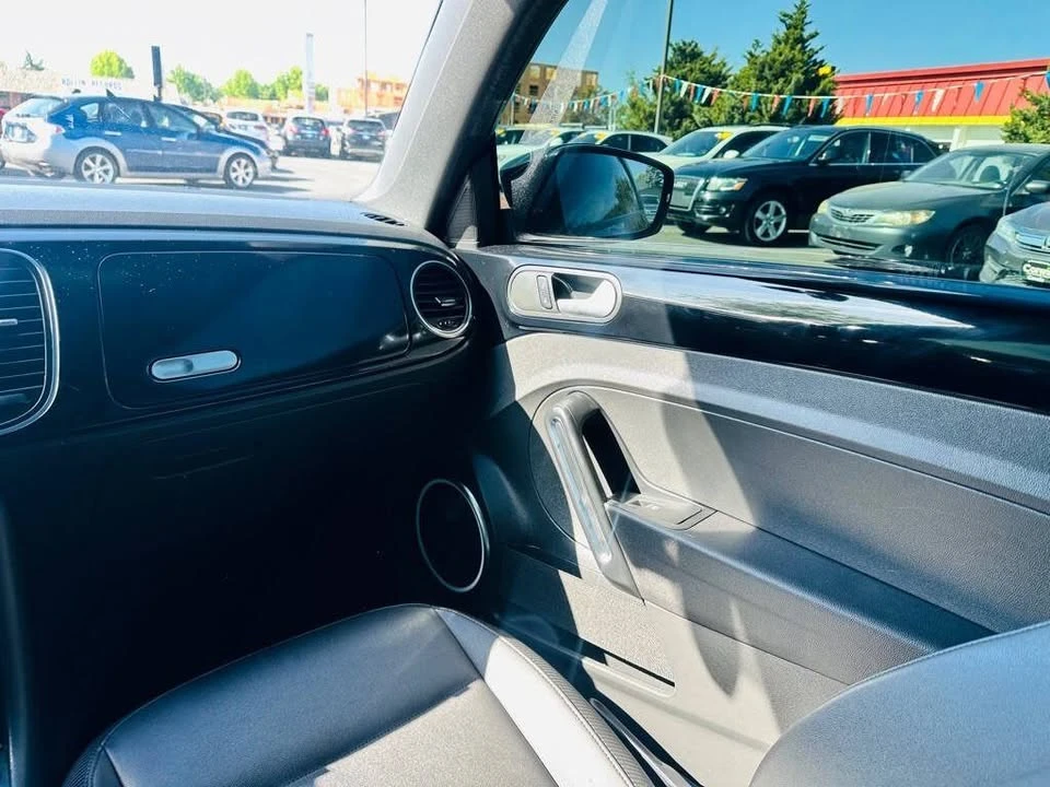 2016 Volkswagen A5 Beetle - Image 15 of 18