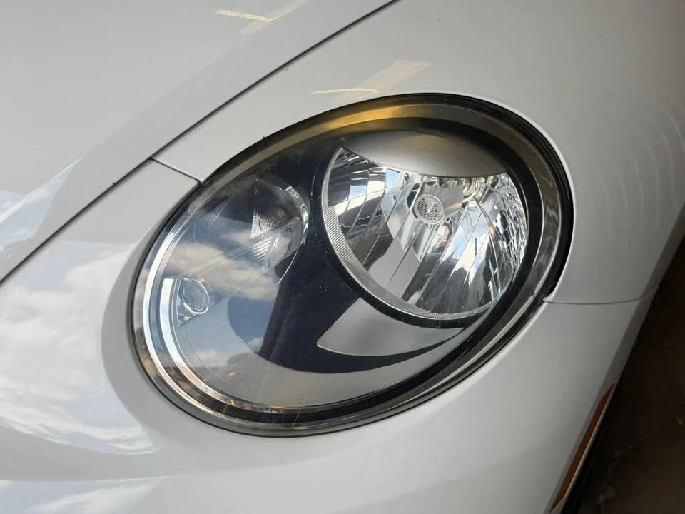 2016 Volkswagen A5 Beetle - Image 16 of 20