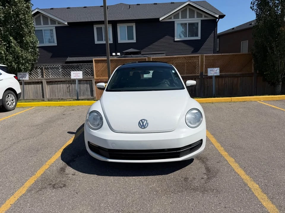 2016 Volkswagen A5 Beetle - Image 3 of 12