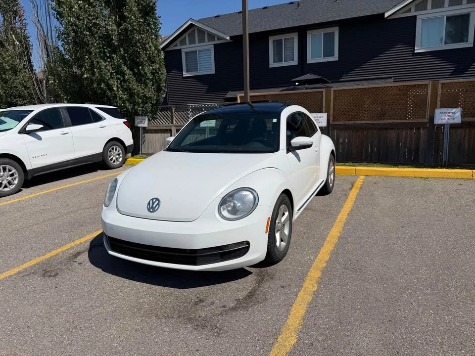 2016 Volkswagen A5 Beetle - Image 2 of 12