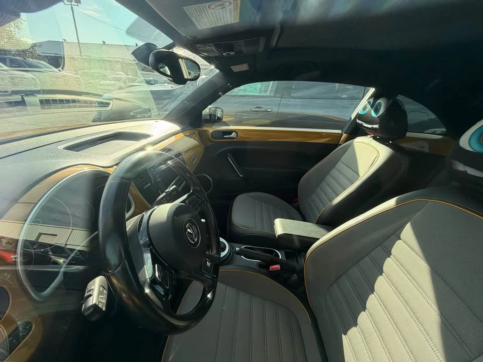 2016 Volkswagen A5 Beetle - Image 3 of 4
