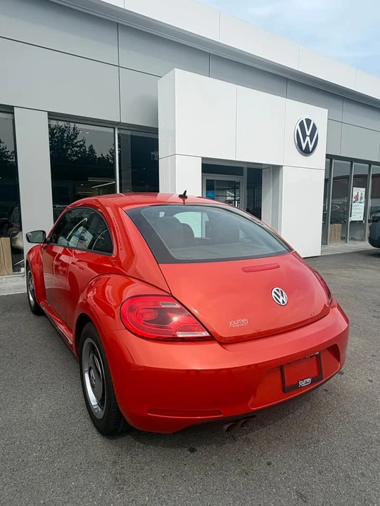 2016 Volkswagen A5 Beetle - Image 3 of 8