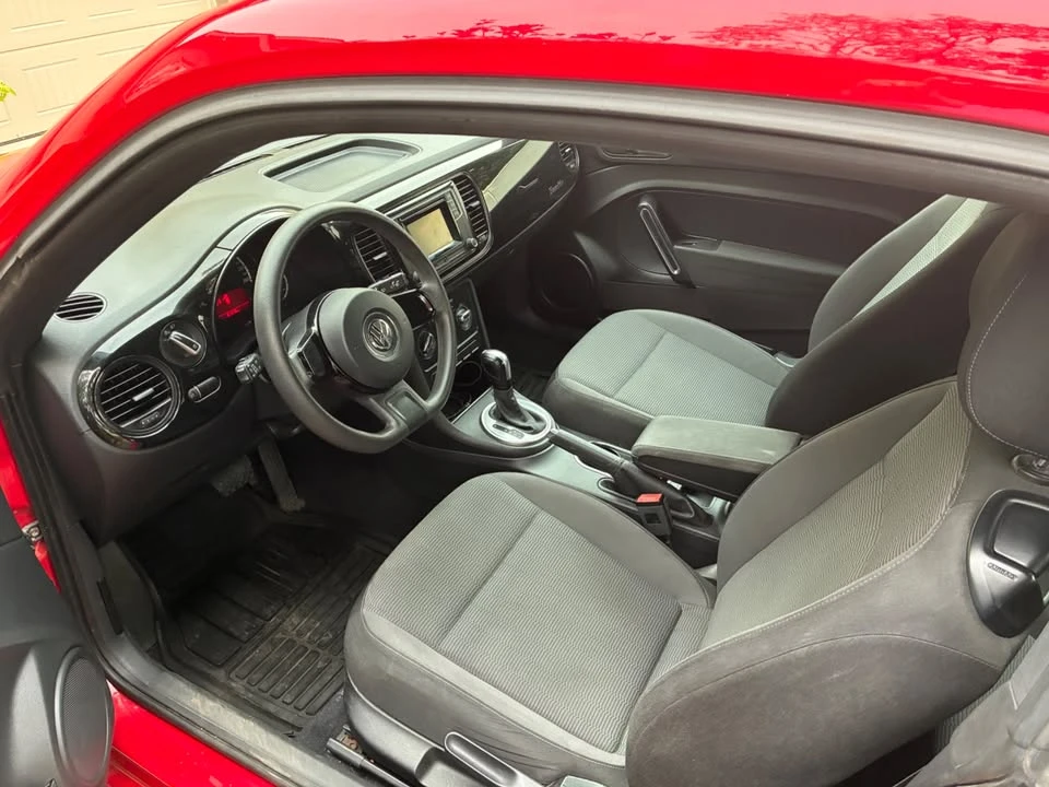 2016 Volkswagen A5 Beetle - Image 10 of 10