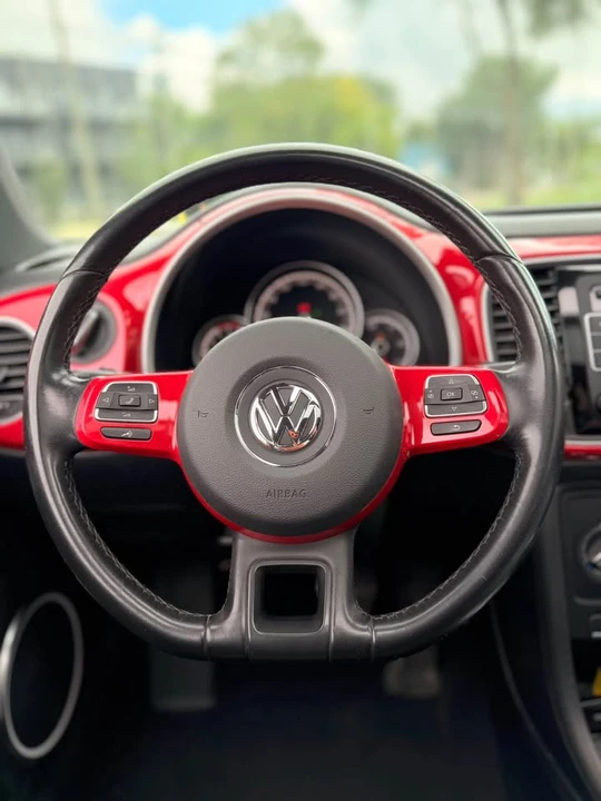 2016 Volkswagen A5 Beetle - Image 5 of 17