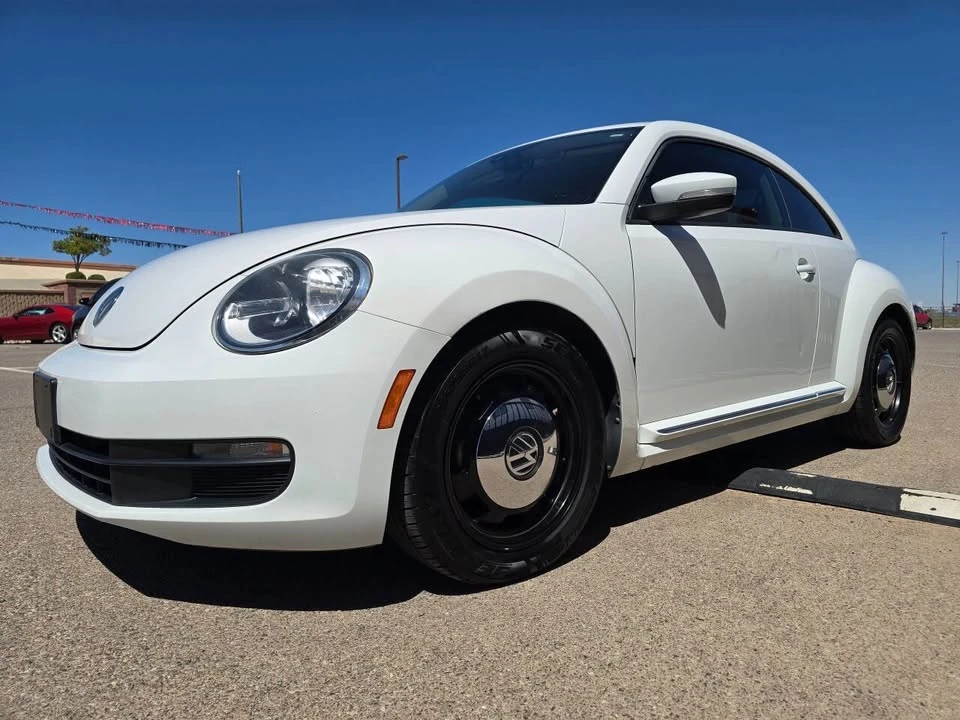 2016 Volkswagen A5 Beetle - Image 2 of 14