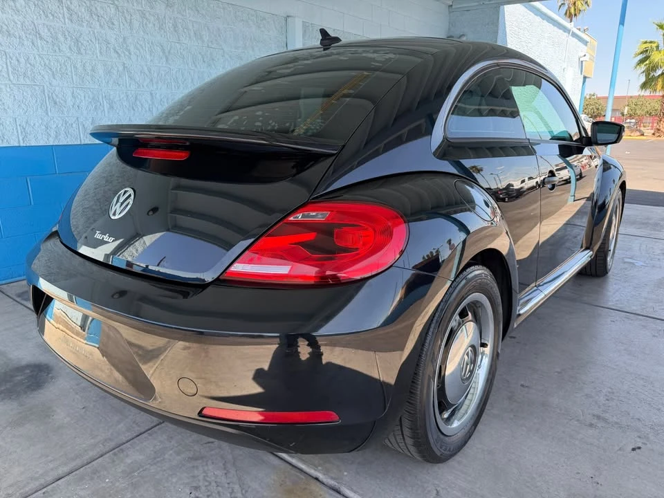 2016 Volkswagen A5 Beetle - Image 2 of 14