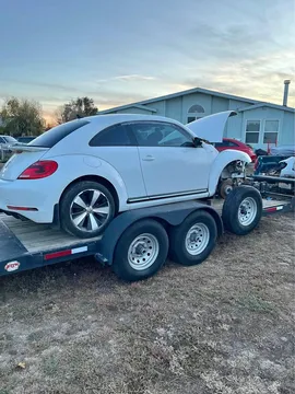 2016 Volkswagen Beetle R-Line Hatchback 2D