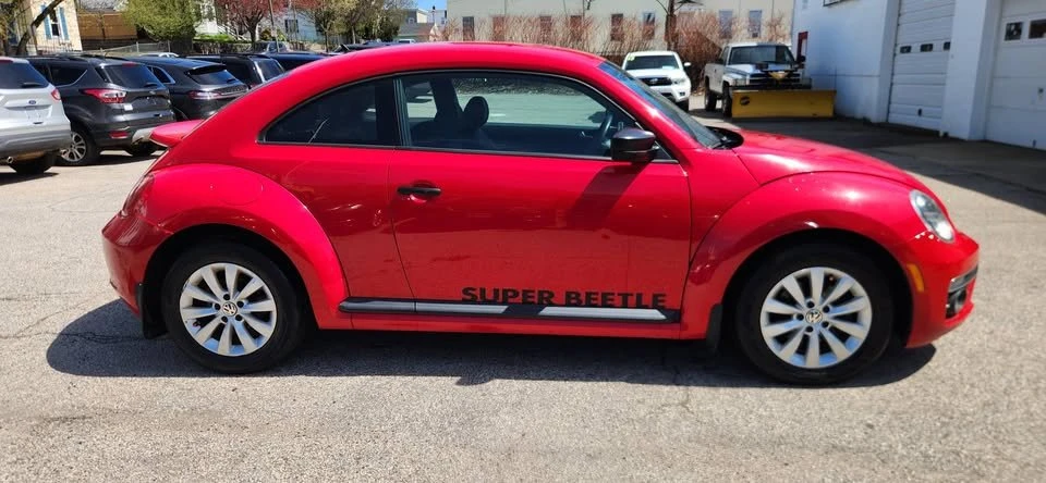 2016 Volkswagen A5 Beetle - Image 2 of 8