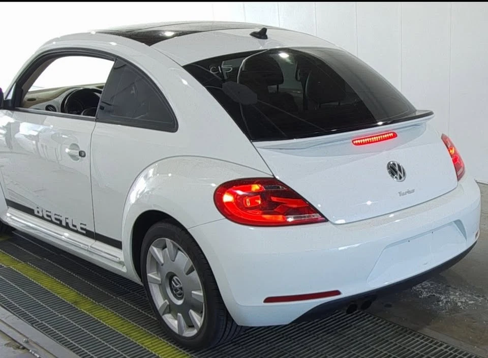 2016 Volkswagen A5 Beetle - Image 3 of 7