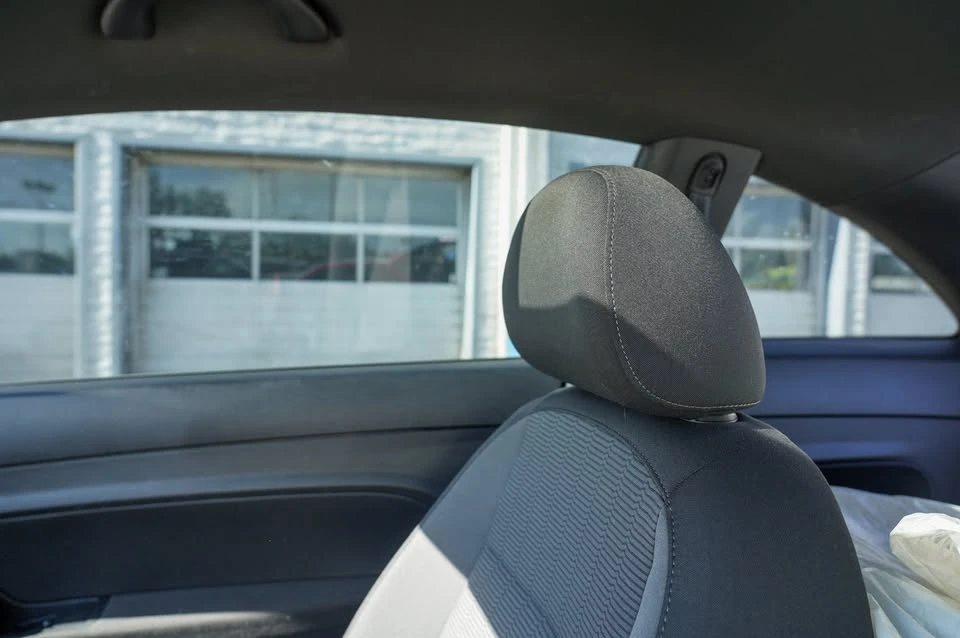 2016 Volkswagen A5 Beetle - Image 17 of 18