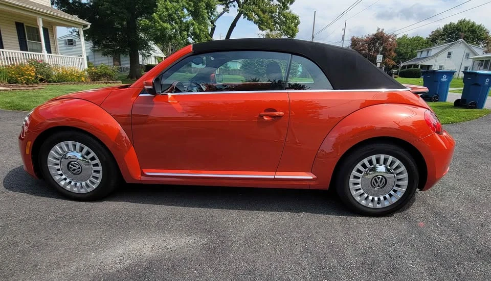 2016 Volkswagen A5 Beetle - Image 6 of 10