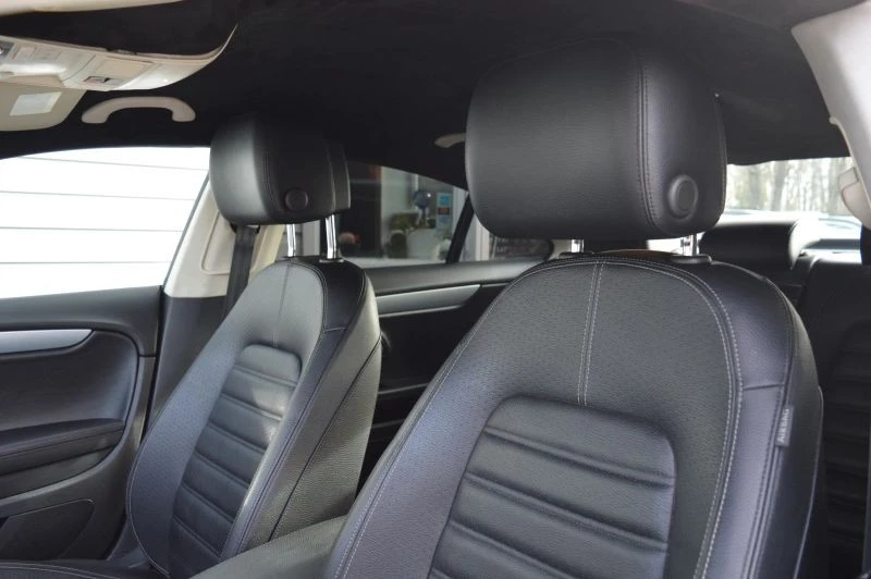 2016 Volkswagen CC - Image 11 of 12
