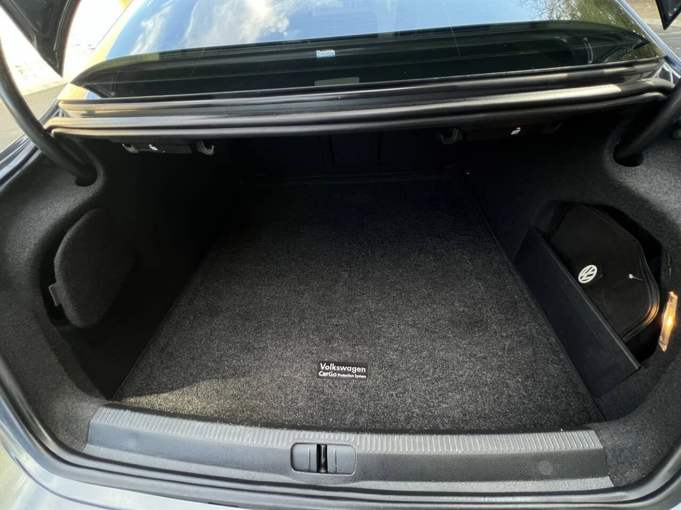 2016 Volkswagen CC - Image 12 of 21