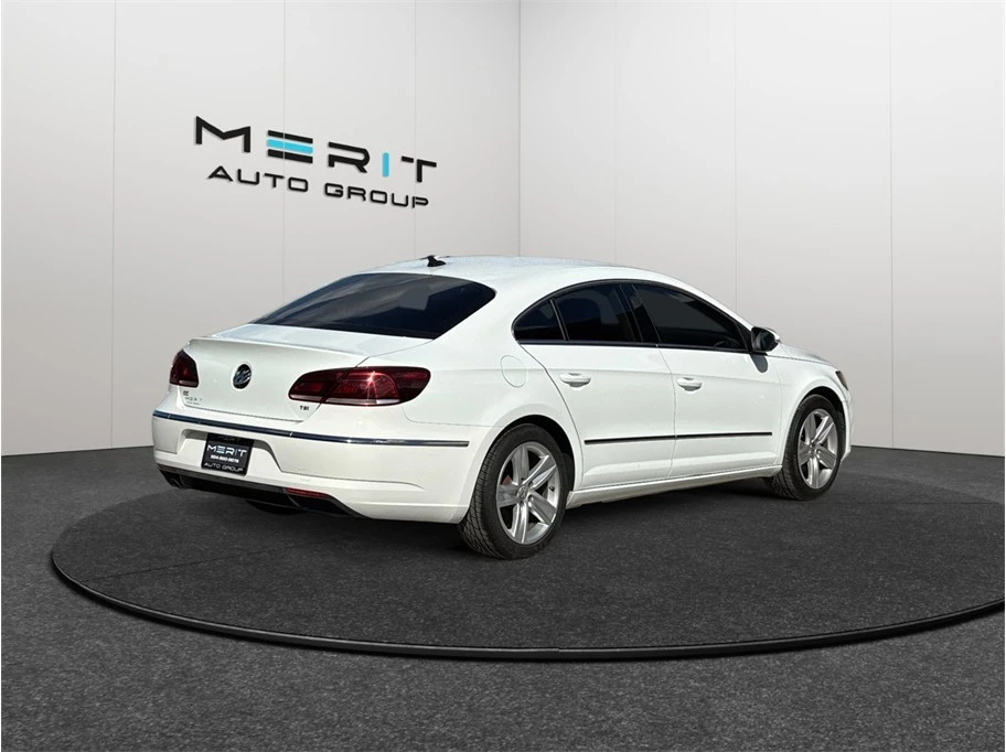 2016 Volkswagen CC - Image 9 of 12