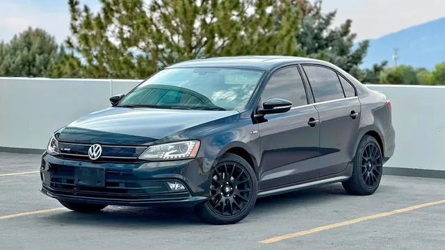 2016 Volkswagen Jetta Hybrid SEL Premium