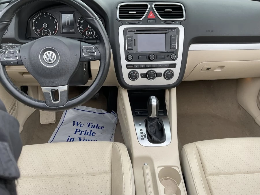 2016 Volkswagen Eos - Image 7 of 15