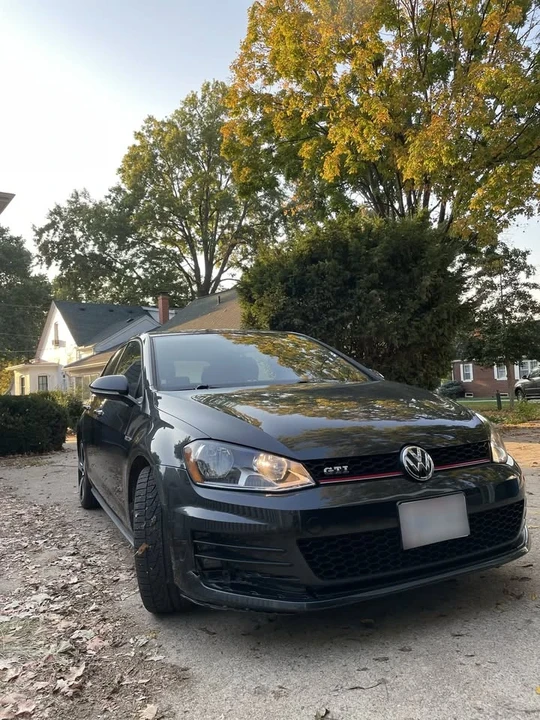 2016 Volkswagen GTI Mk7 - Image 2 of 8