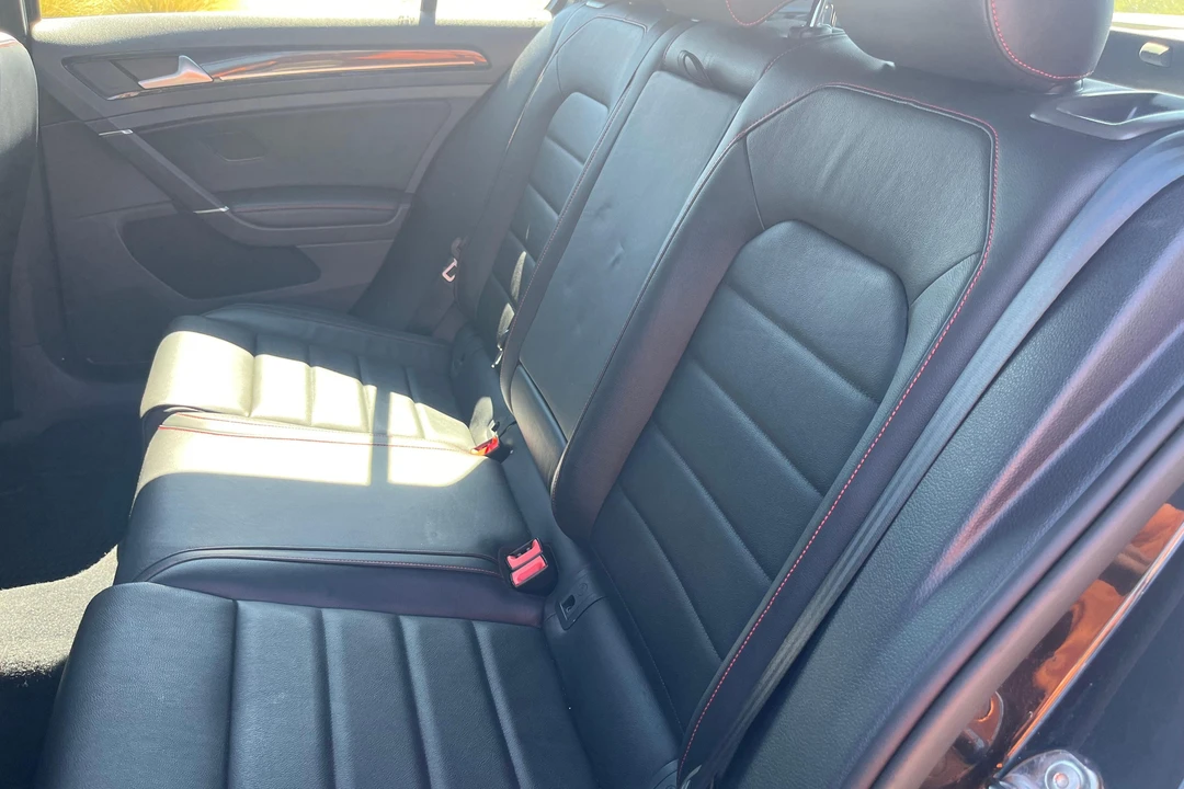 2016 Volkswagen GTI Mk7 - Image 26 of 31