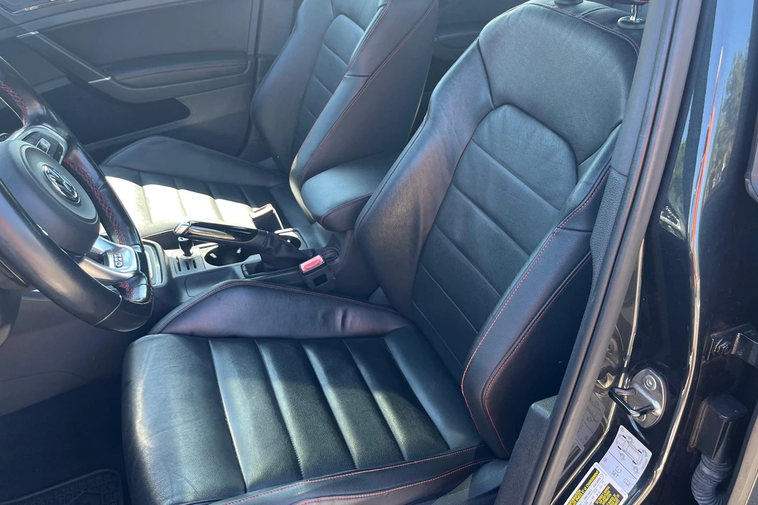 2016 Volkswagen GTI Mk7 - Image 25 of 31