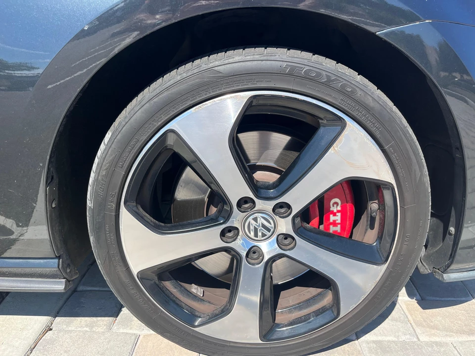 2016 Volkswagen GTI Mk7 - Image 23 of 31