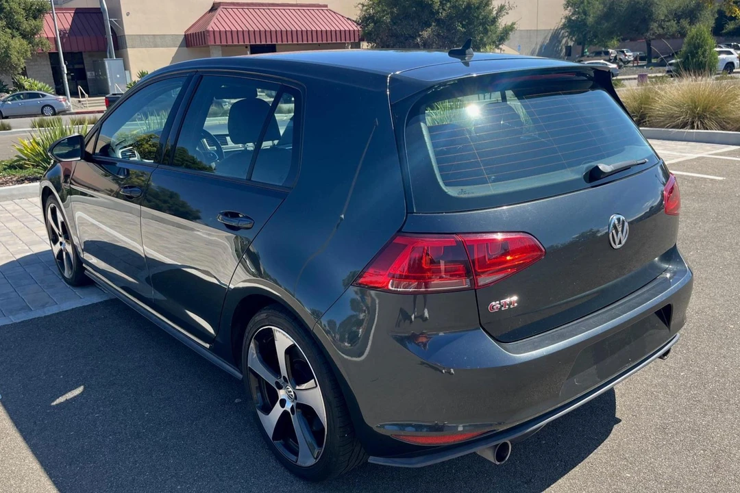 2016 Volkswagen GTI Mk7 - Image 7 of 31