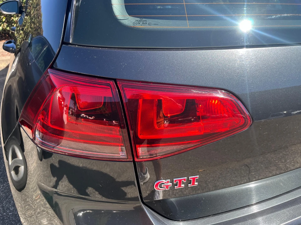 2016 Volkswagen GTI Mk7 - Image 13 of 31