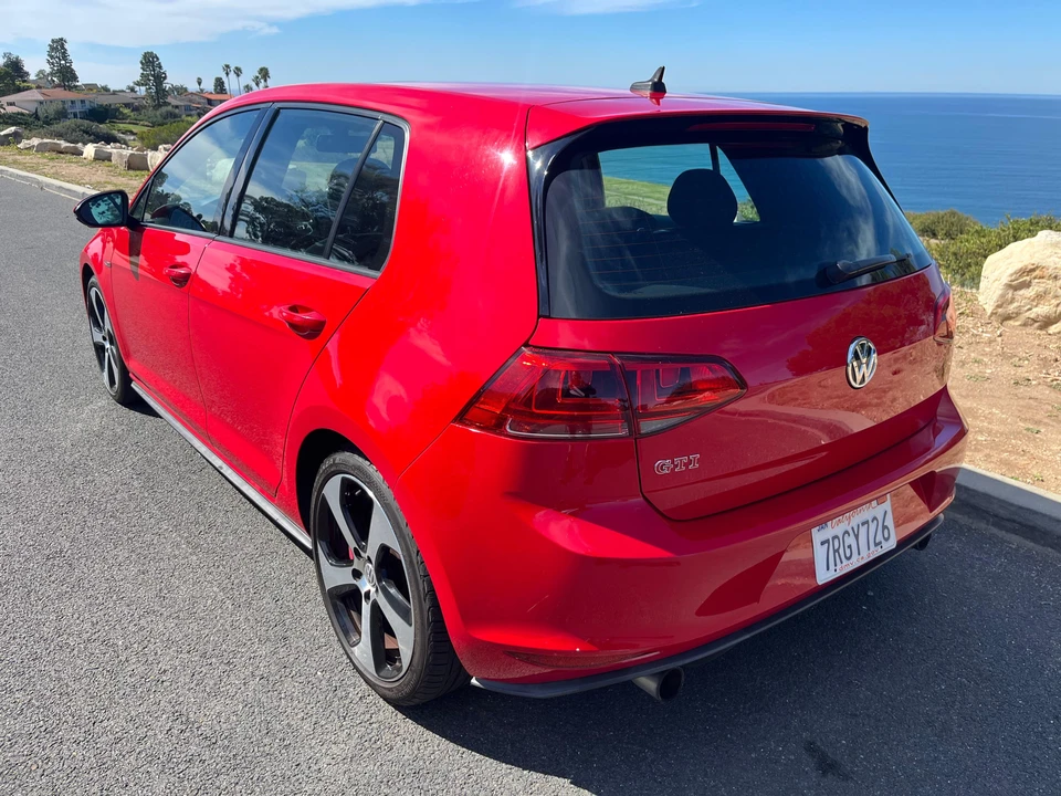 2016 Volkswagen GTI Mk7 - Image 8 of 31