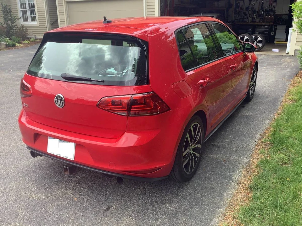 2016 Volkswagen GTI Mk7 - Image 3 of 6