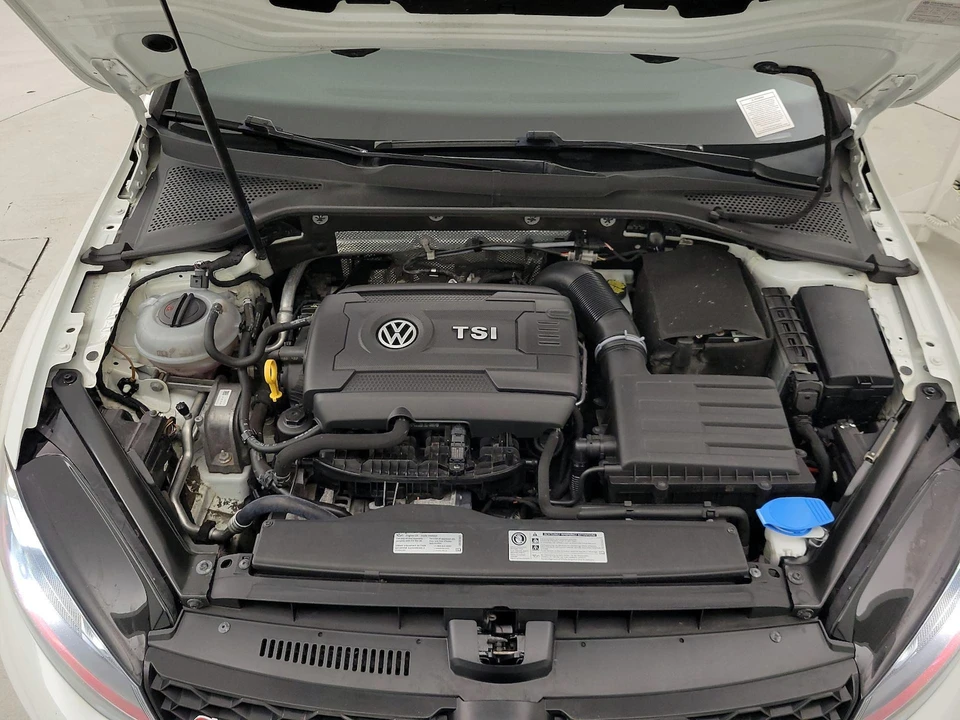 2016 Volkswagen GTI Mk7 - Image 24 of 29