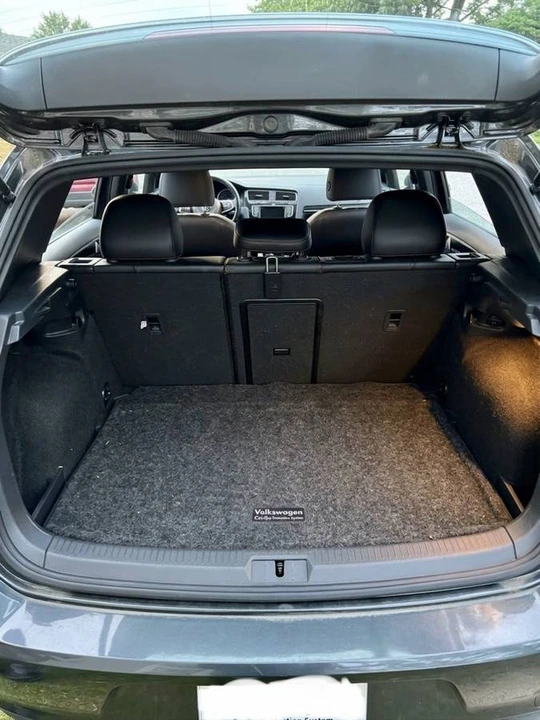 2016 Volkswagen GTI Mk7 - Image 17 of 18